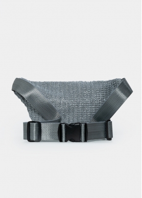 straw belt bag with shells in grey silver 