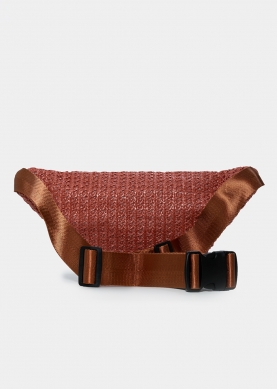 Straw belt bag in orange