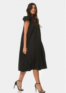 Pleated long dress