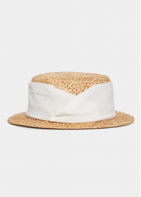 Beige straw hat with white strap