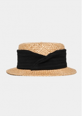 Beige straw hat with black strap