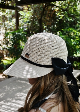 Beige Half Knitted Hat w/ Black Bow 