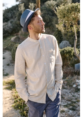Blue fedora with white details