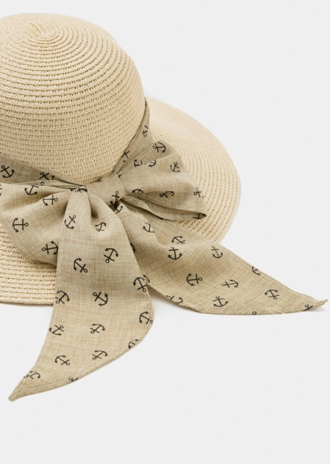 Beige Straw Hat w/ anchor ribbon