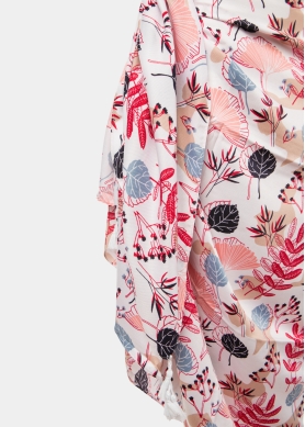 Red pareo w/ leaves design