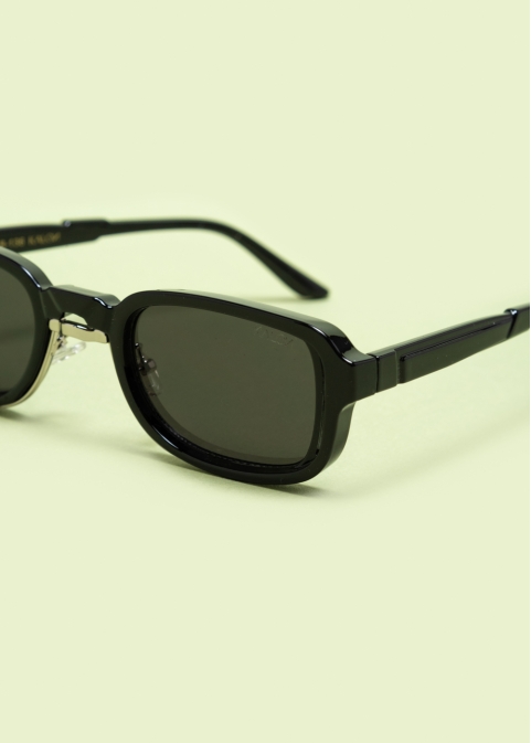 "Solaris" Black
