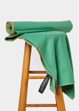 Green microfiber towel 2