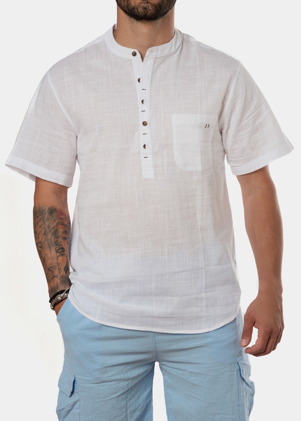 White mandarin shirt w/ short sleeve